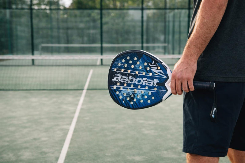 Welk gewicht padelracket past bij jouw spel?