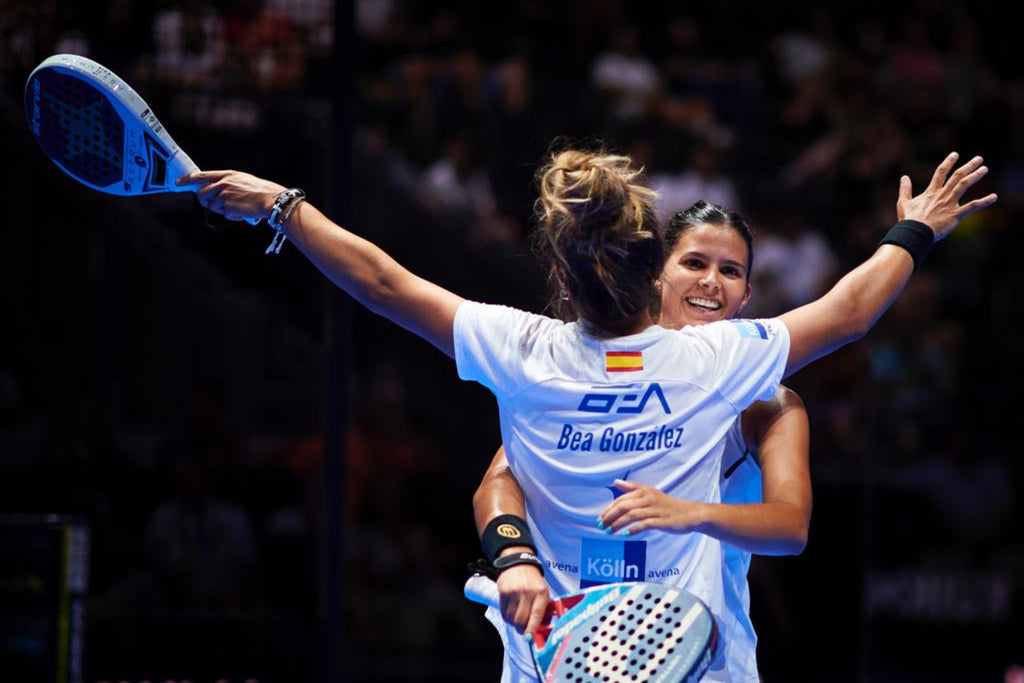 Bullpadel Bea González shirt