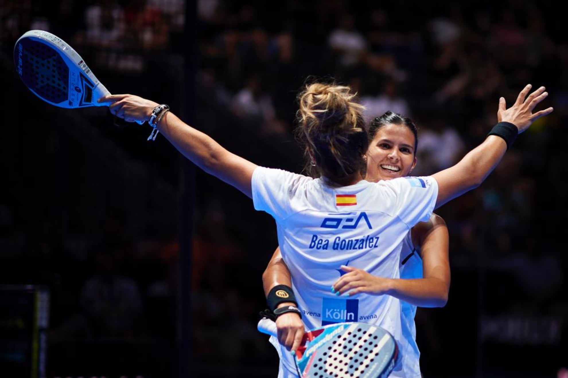 Bullpadel Bea González shirt